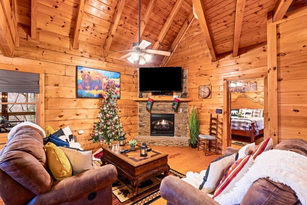 A Moment Inn Time Pigeon Forge Bagian luar foto