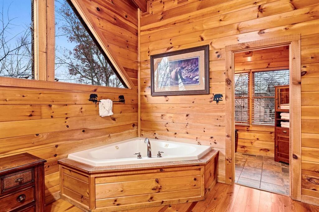 A Moment Inn Time Pigeon Forge Bagian luar foto