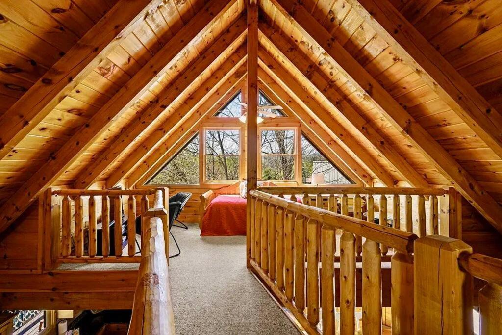 A Moment Inn Time Pigeon Forge Bagian luar foto