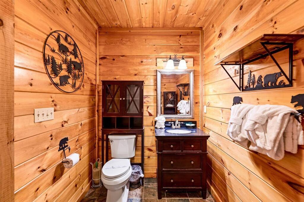 A Moment Inn Time Pigeon Forge Bagian luar foto