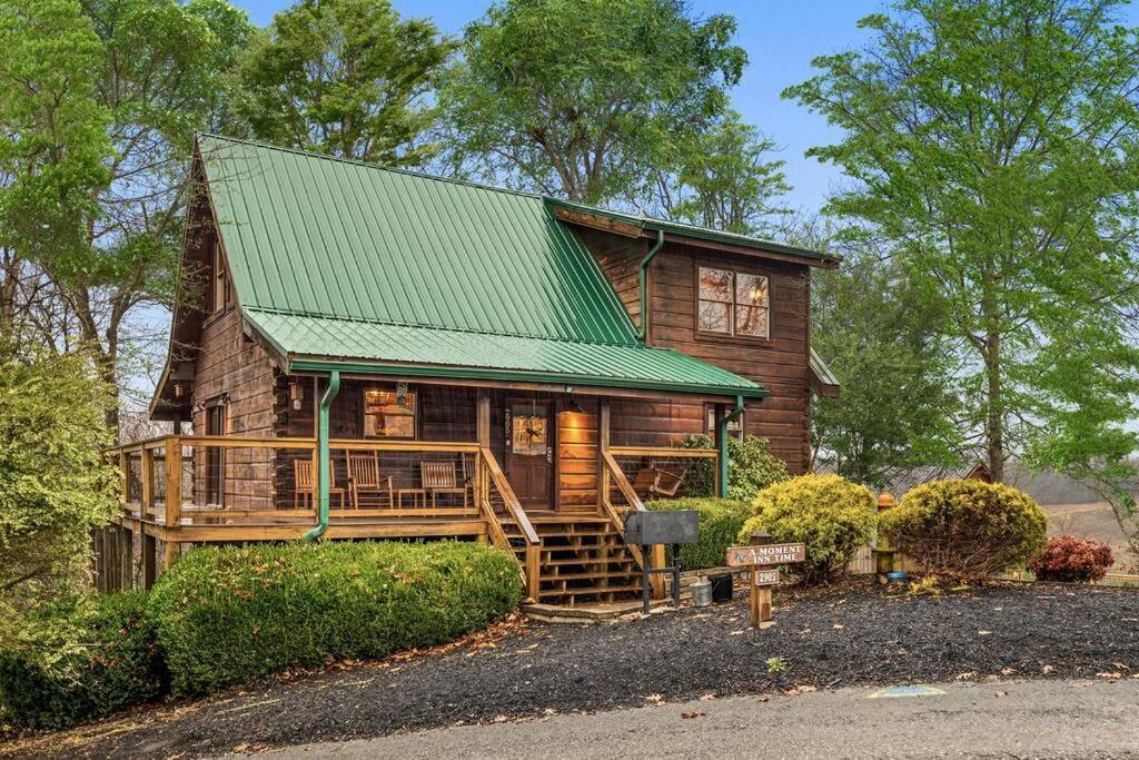 A Moment Inn Time Pigeon Forge Bagian luar foto